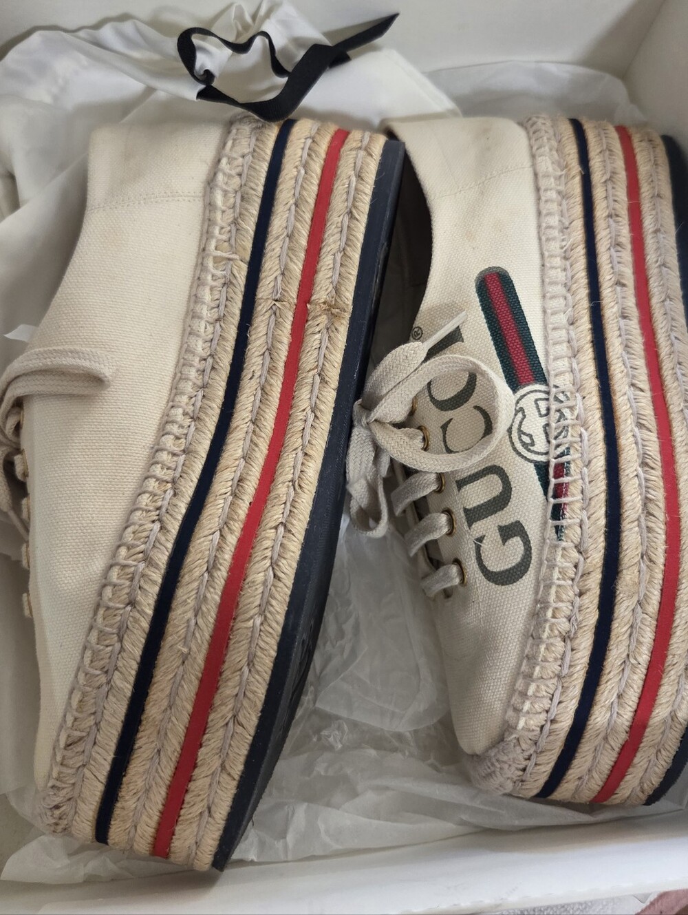 Gucci Sneakers - Picture 9 of 10
